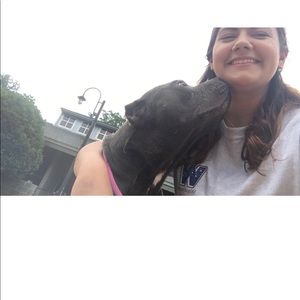 Meet your Posher, Kayla